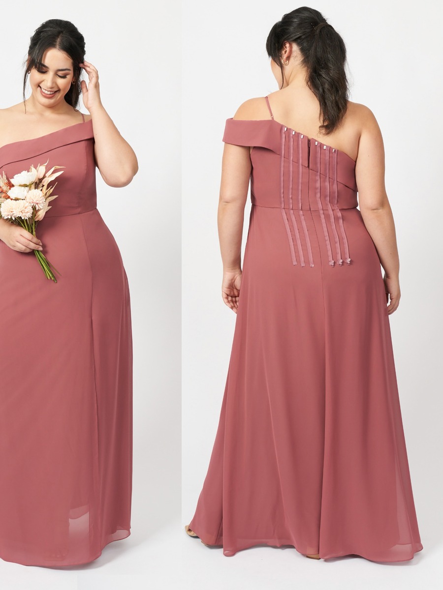 Effortless bridesmaid fitting: with size ranged zippers from Leading Ladies LA